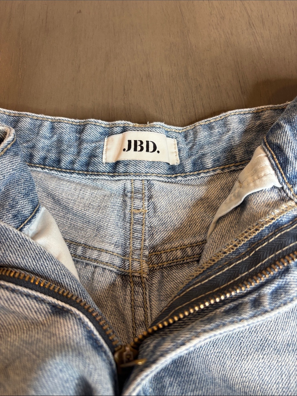 💙 JBD Light Blue Distressed Denim Shorts Women’s Large Stretch 10" Rise💙 - Picture 4 of 10